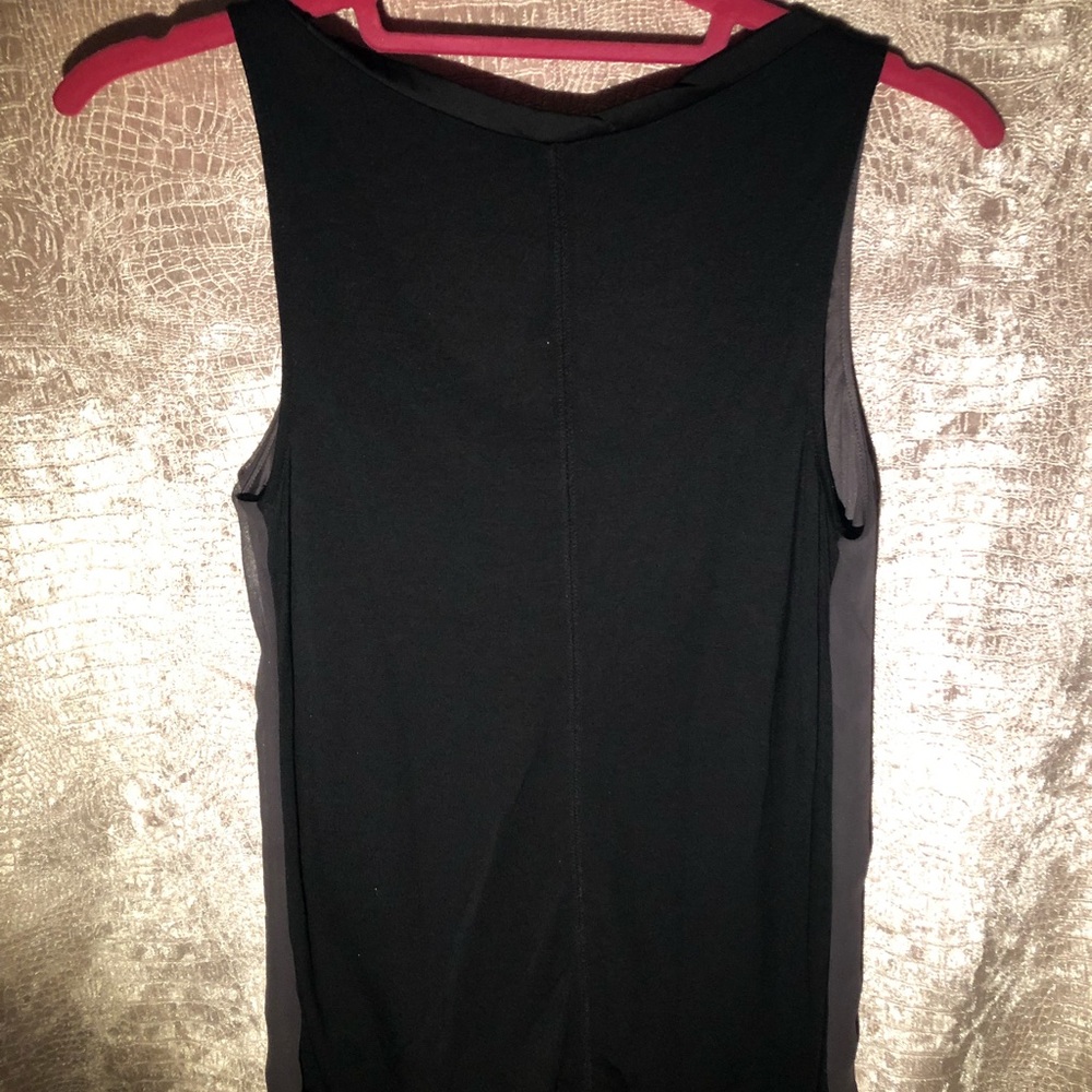 Express Tank Top. - Picture 3 of 4